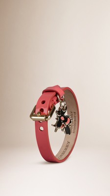 Bright peony Patent Leather Bee Charm Bracelet - Image 1