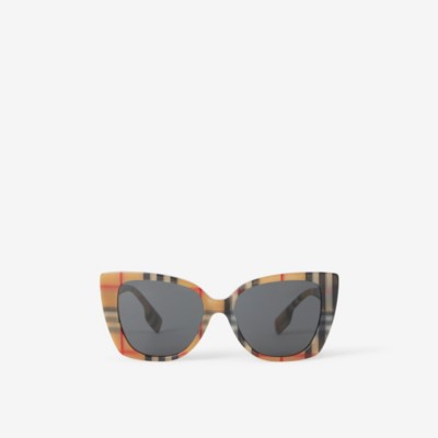 Burberry Check Oversized Cat-eye Frame Sunglasses In Beige