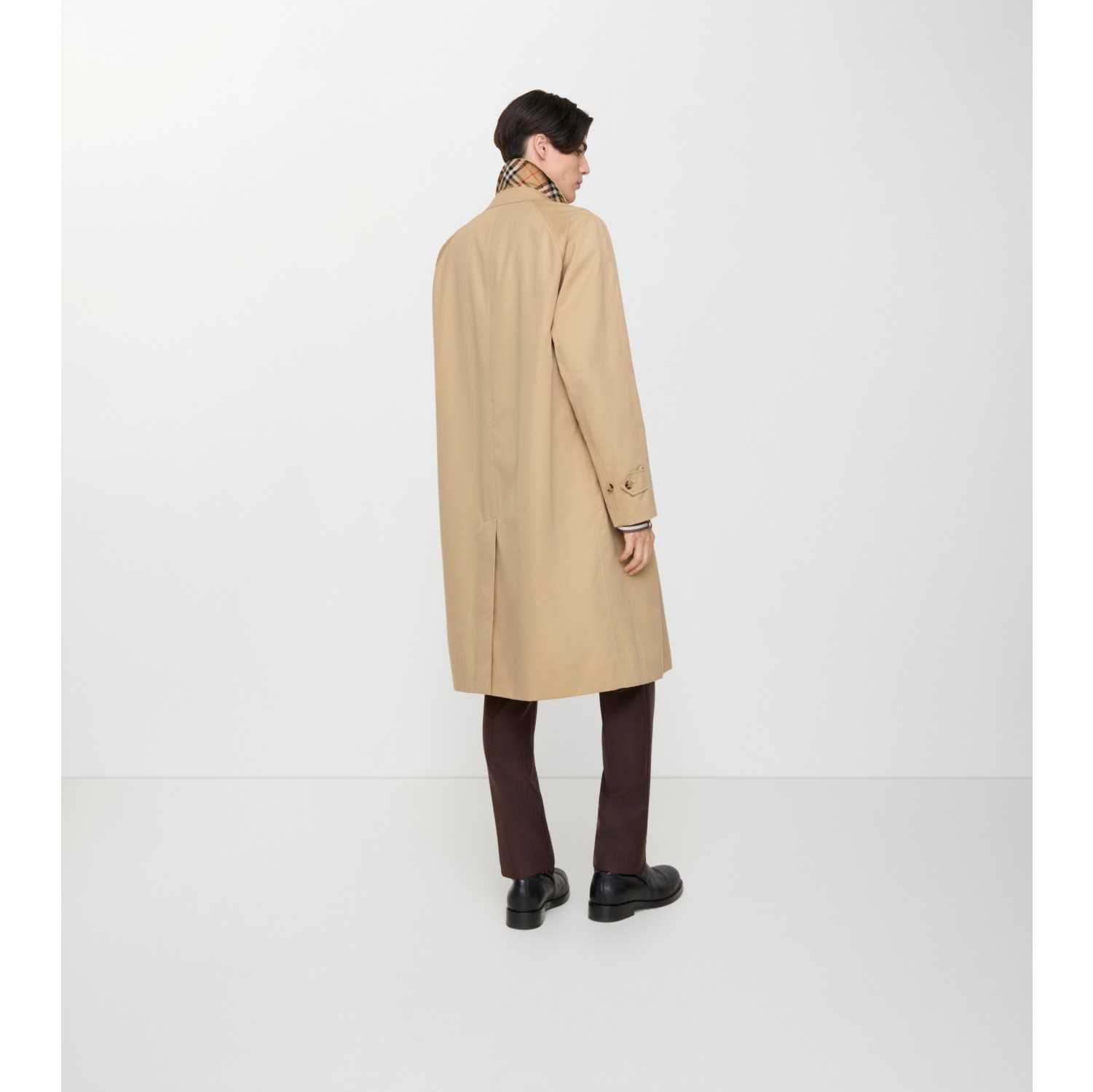 Long Camden Heritage Car Coat in Honey - Men, Cotton Gabardine | Burberry® Official