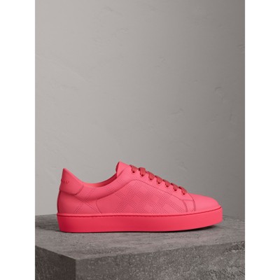 burberry sneakers womens pink