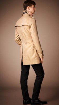 【関税＆送料込み】Burberry 'Kensington' Trench Coat Burberry Kensington Trench Coat With Detachable Hood, $1,350