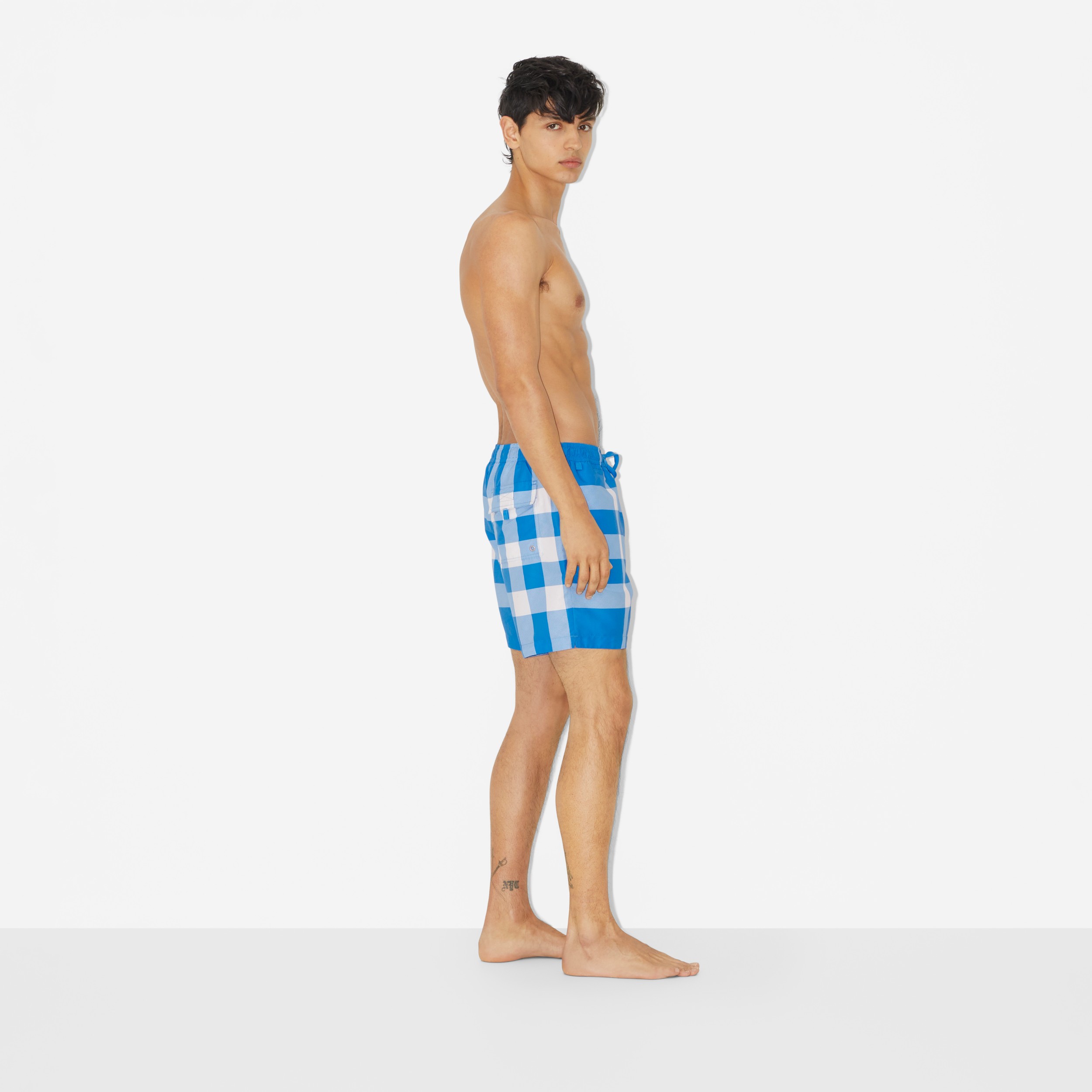 Schwimmshorts mit Zugband in Exploded Check (Strahlendblau) - Herren | Burberry® - 3