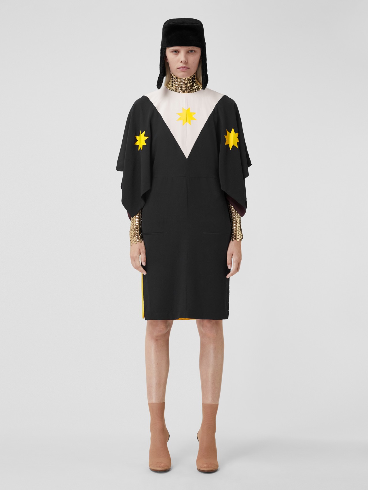Cape Sleeve Geometric Print Silk Crepe de Chine Dress in Black