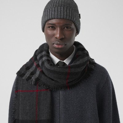 charcoal burberry scarf