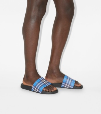 562AA14E-6C51-4992-8E64-