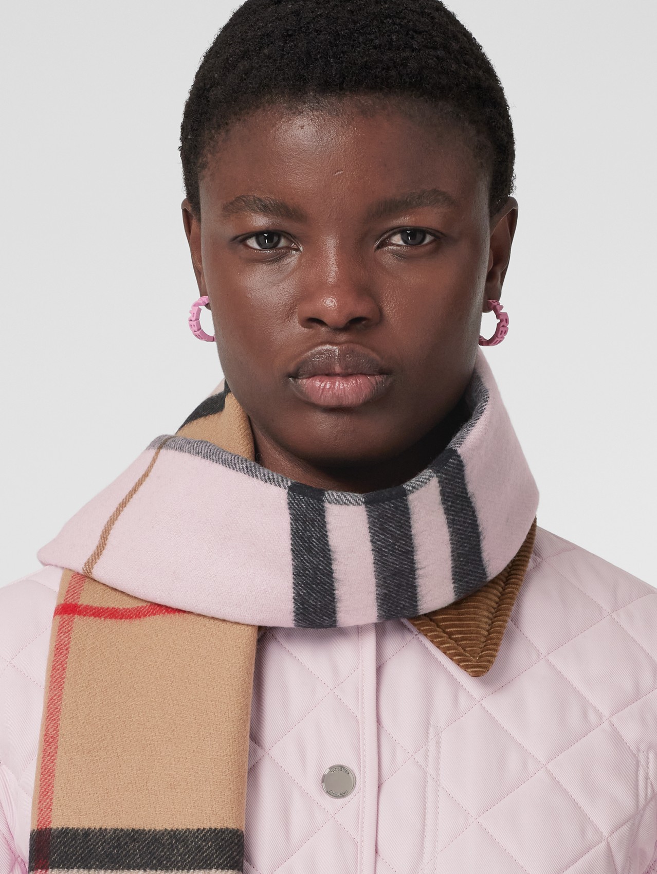 Contrast Check Cashmere Scarf in Archive Beige/candy Pink