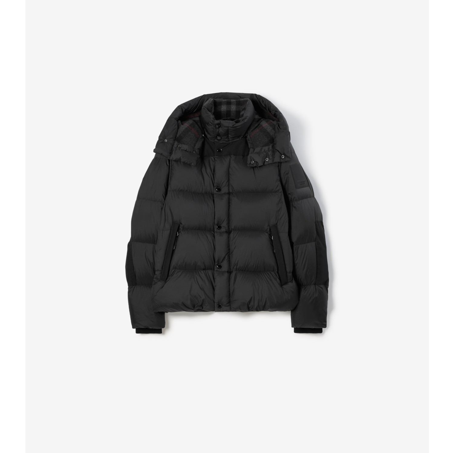 Detachable Sleeve Nylon Puffer Jacket in Black - Men | Burberry