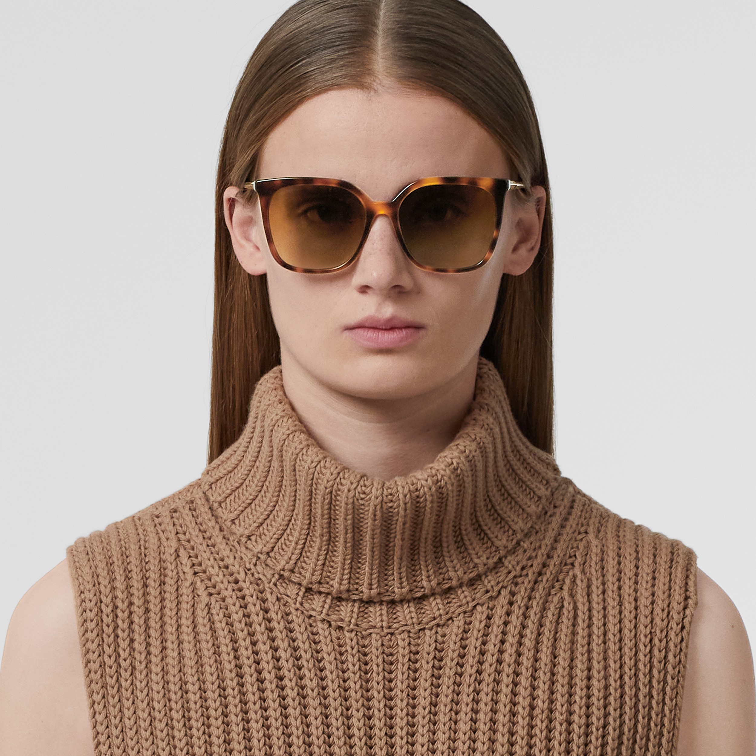 Oversize-Sonnenbrille mit eckigem Gestell und Streifendetail (Dunkles Schildpatt-bernsteinfarben) - Damen | Burberry® - 3
