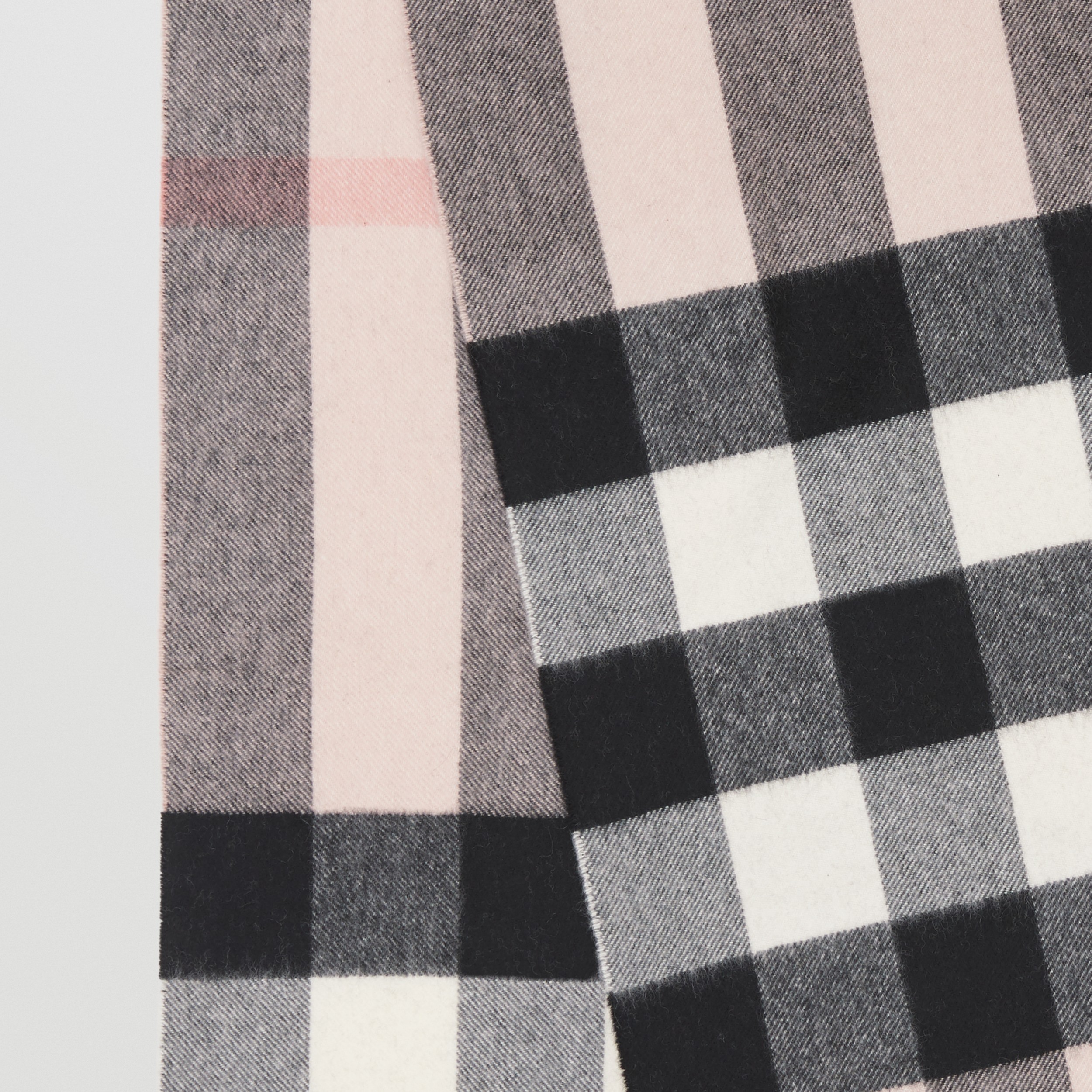 Check Cashmere Scarf In Ash Rose Burberry Official