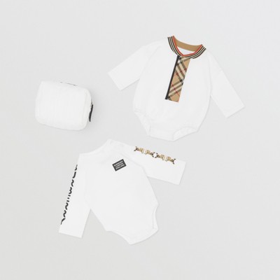 burberry baby gift set