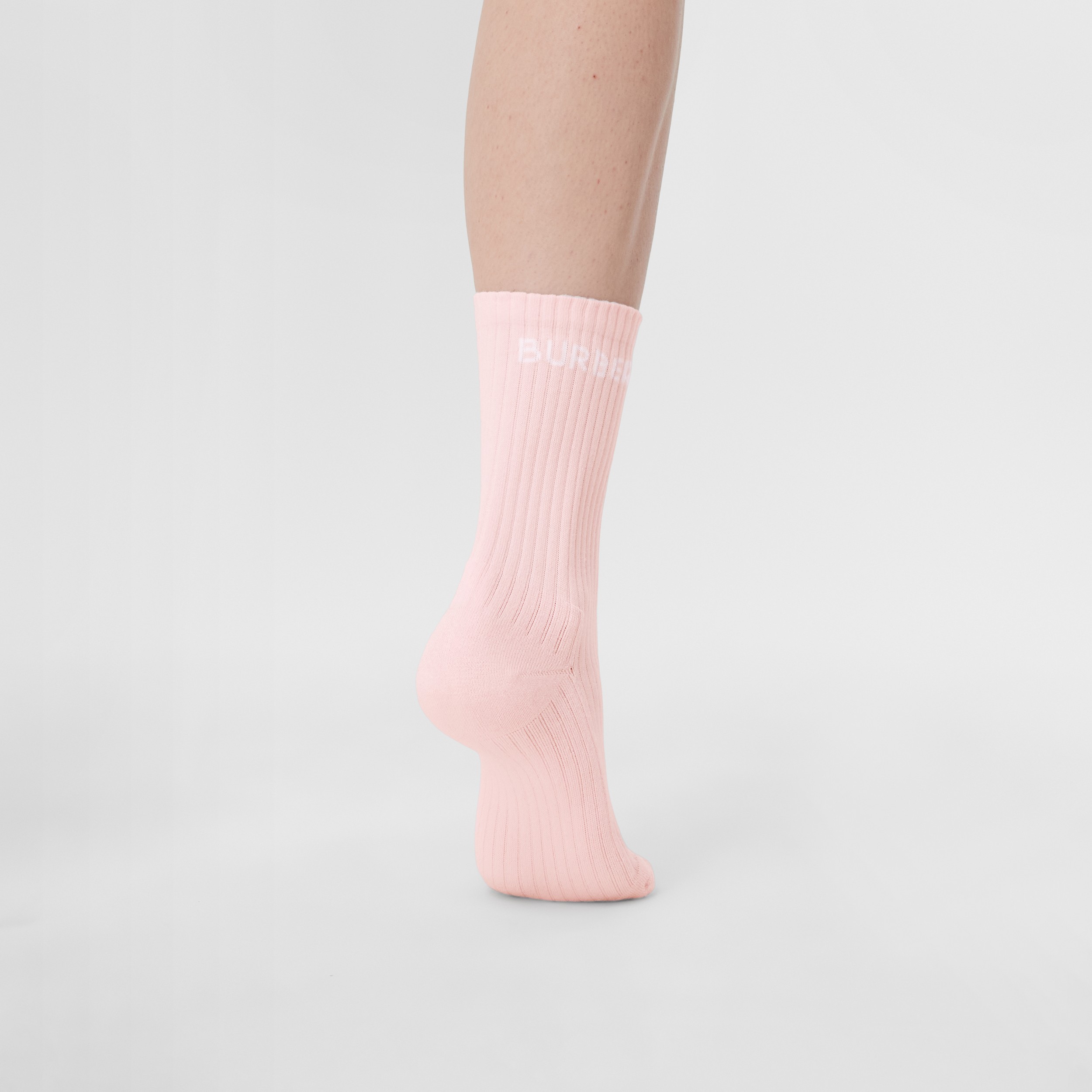 Socken aus technischer Stretchbaumwolle mit Logo in Intarsienoptik (Helles Bonbonrosa) | Burberry® - 3