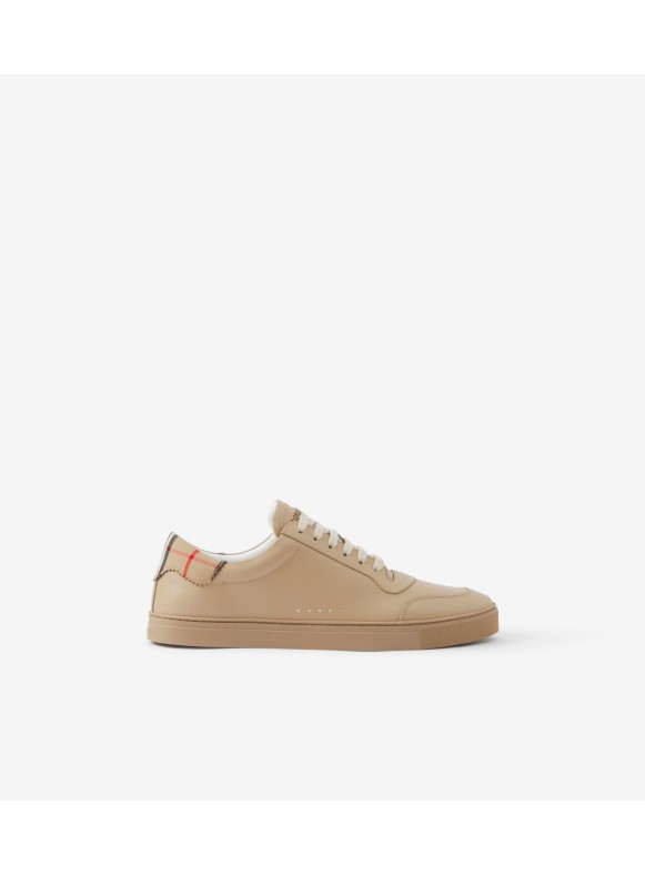 Burberry sneakers deals mens sale