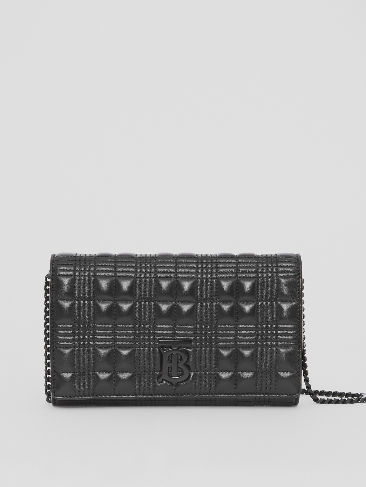 디태처블 스트랩 퀼팅 램스킨 지갑 in 블랙