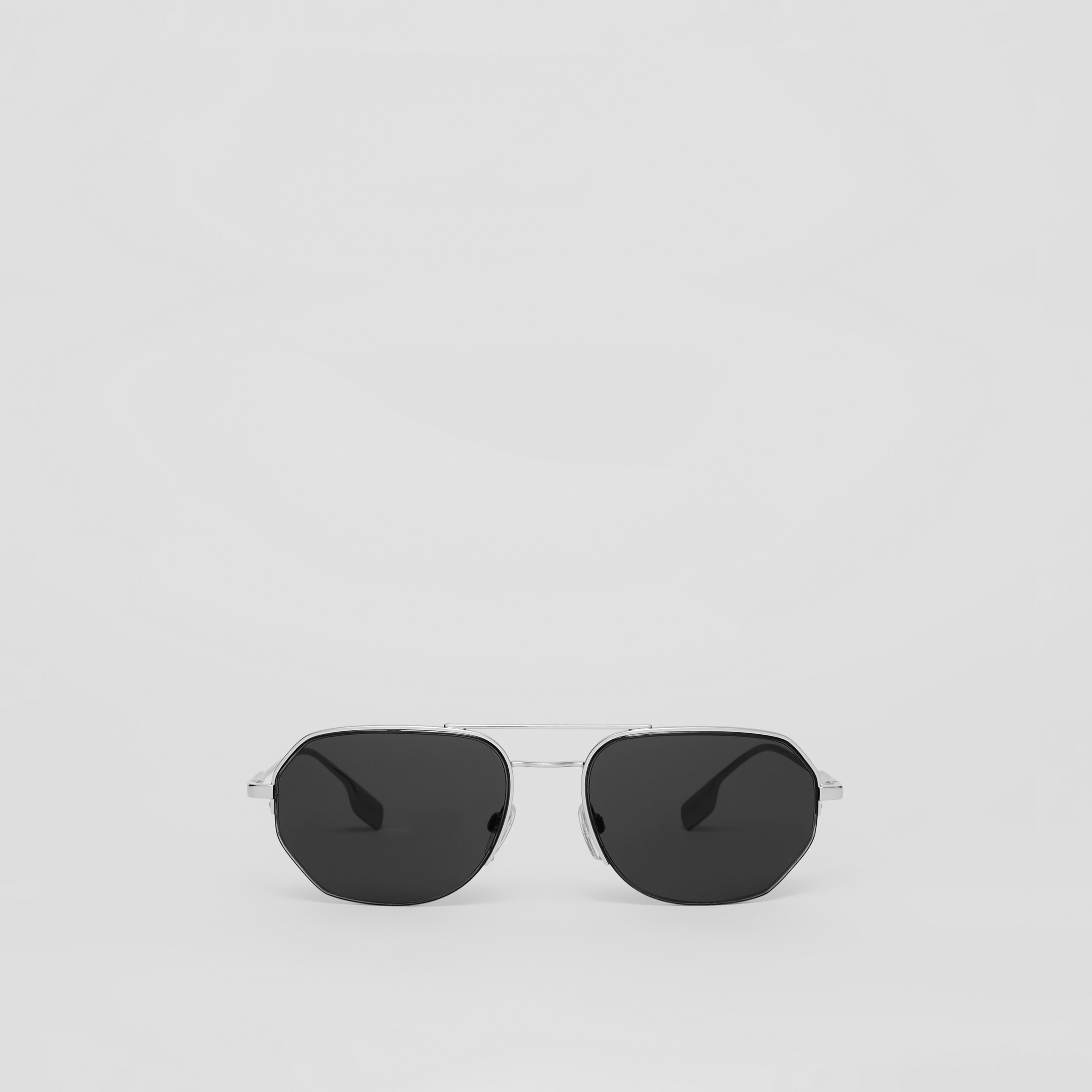 Sonnenbrille mit geometrischer Fassung (Silberfarben) - Herren | Burberry® - 1