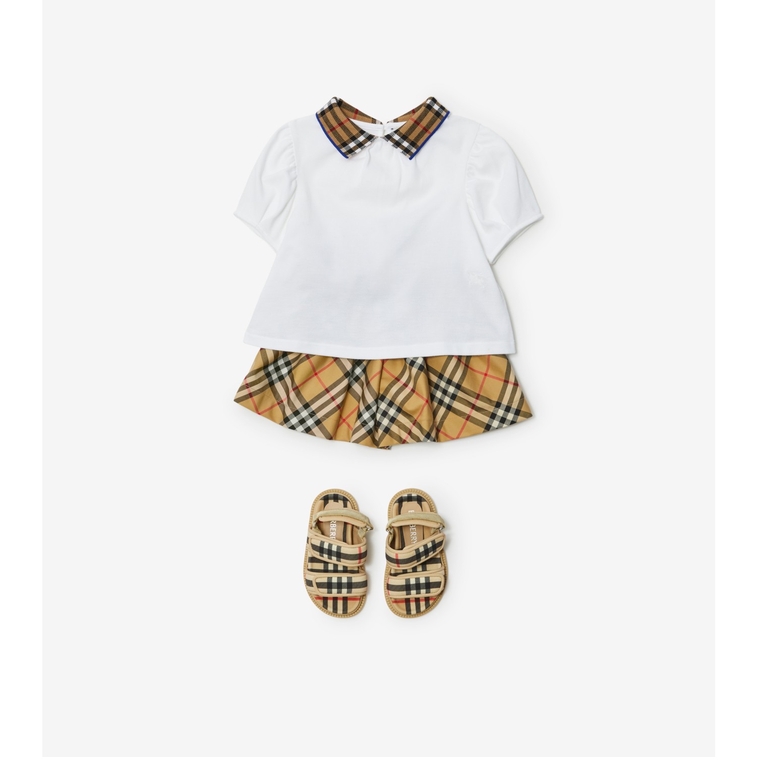 All white 2024 burberry outfit