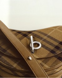 ロッキングホース バッグ | Burberry® 公式サイト ロッキングホース バッグ | Burberry® 公式サイト