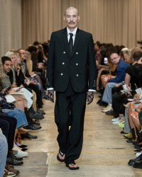 SS23 Look 81