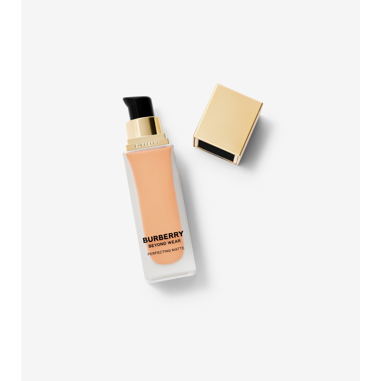 Beyond Wear Perfecting Matte Foundation – 40 Light Neutral