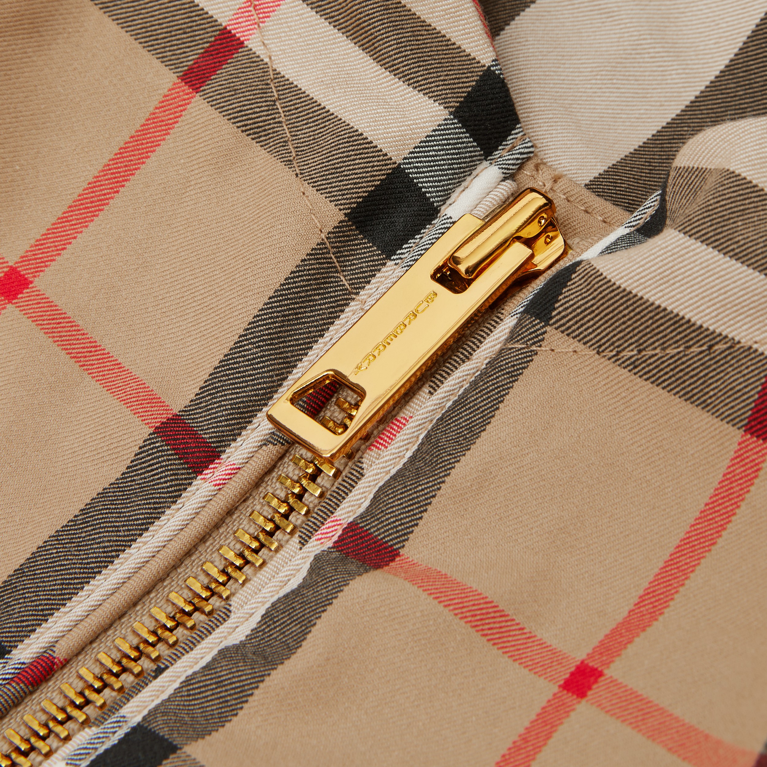 Contrast Check Cotton Hooded Jacket in Archive Beige | Burberry® Official - 2
