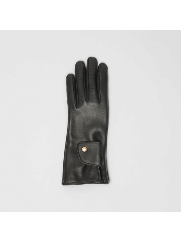 Cashmerelined Lambskin Gloves in Black Burberry United States