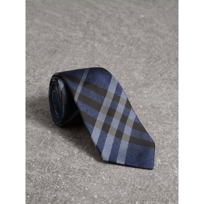 navy burberry tie