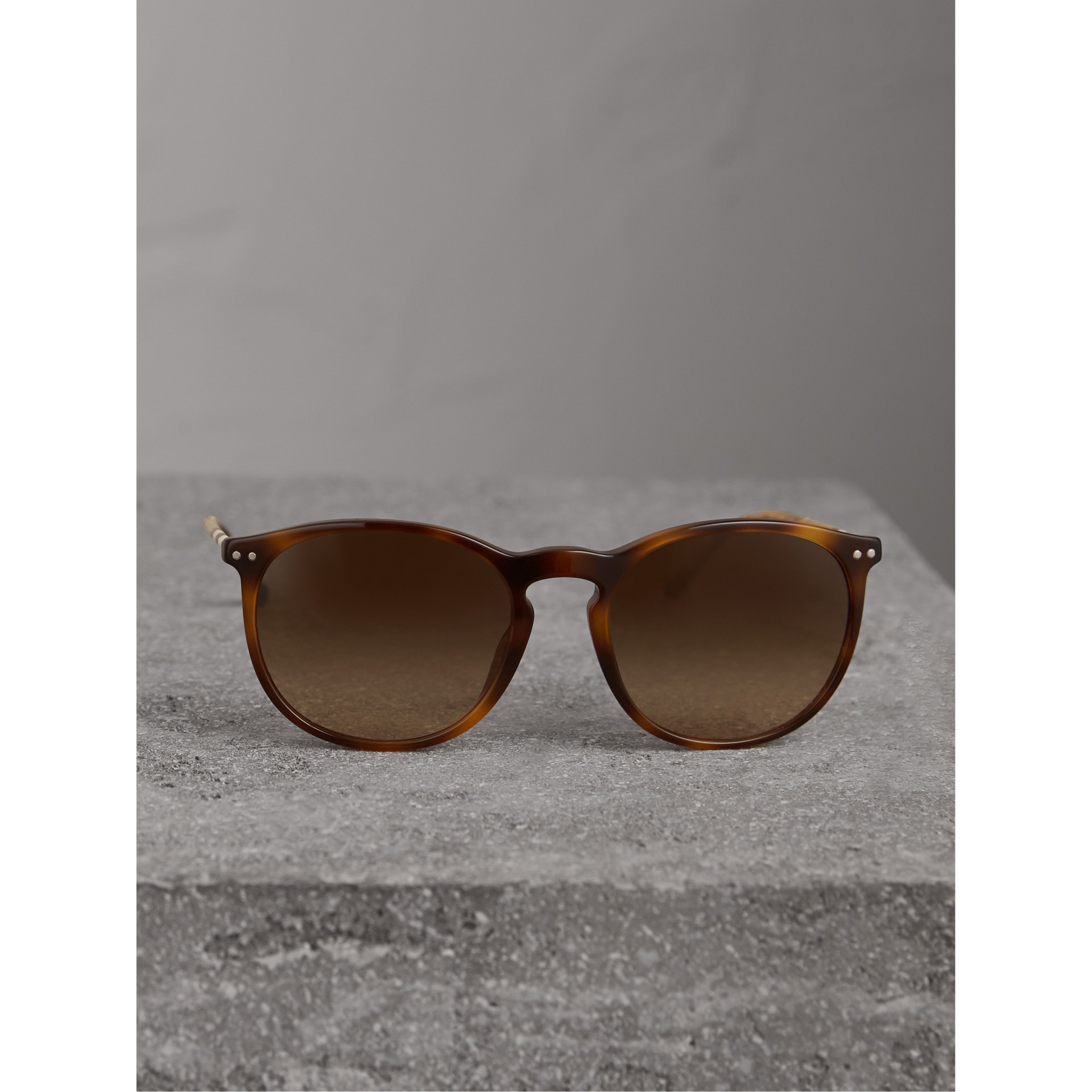 burberry mens folding sunglasses