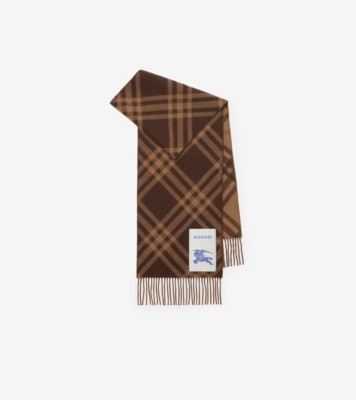 6005AC6D-7B08-4AE0-B021-