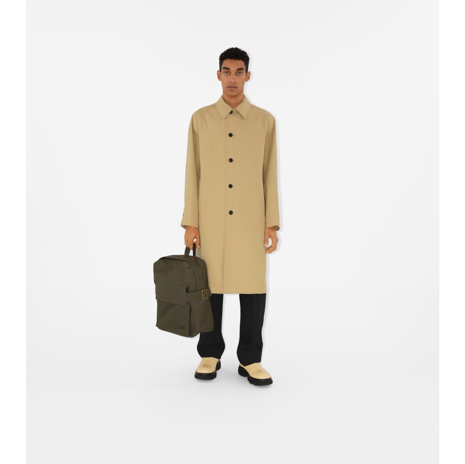 Burberry store coat bag