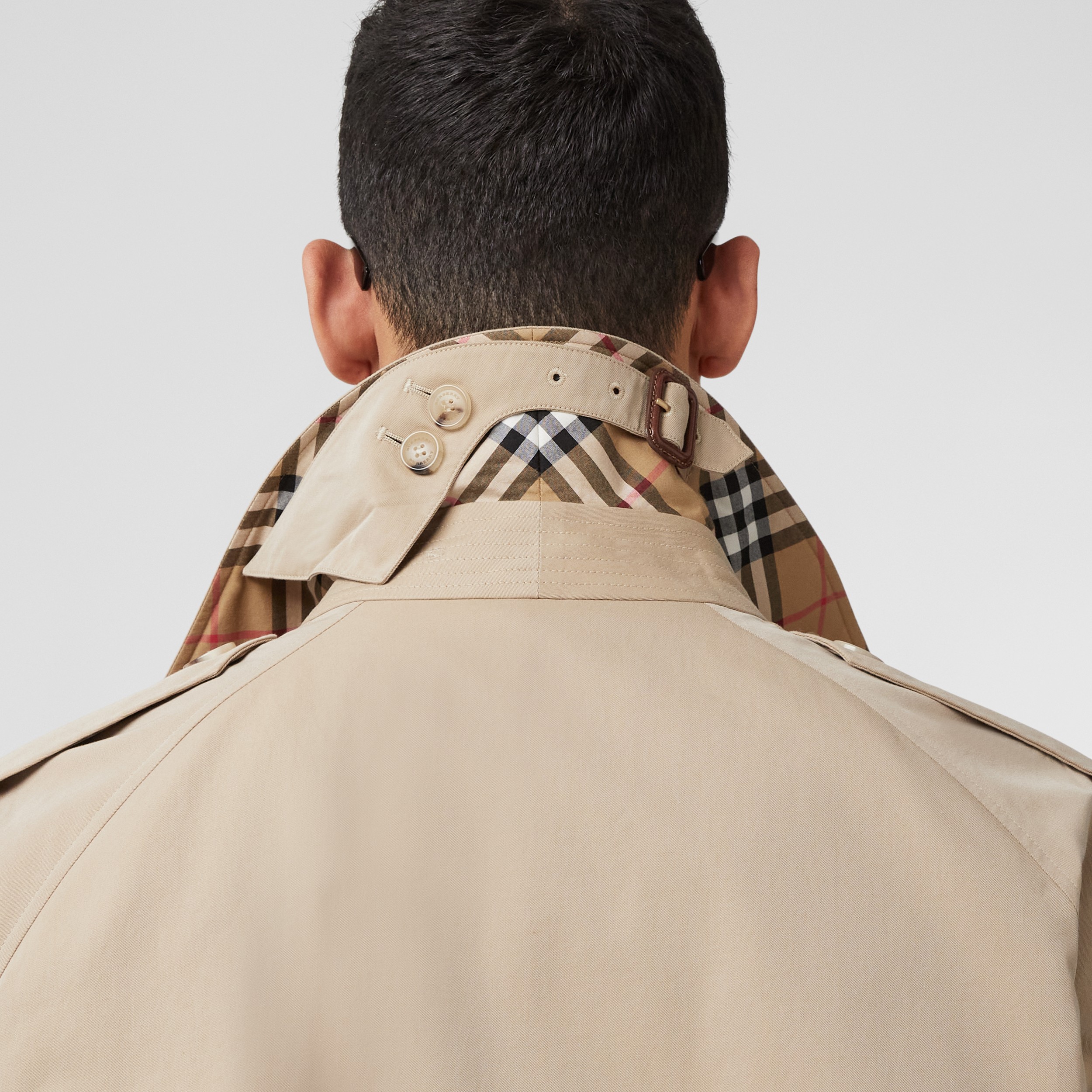 The Westminster Heritage Trench Coat in Honey - Men | Burberry® Official - 2