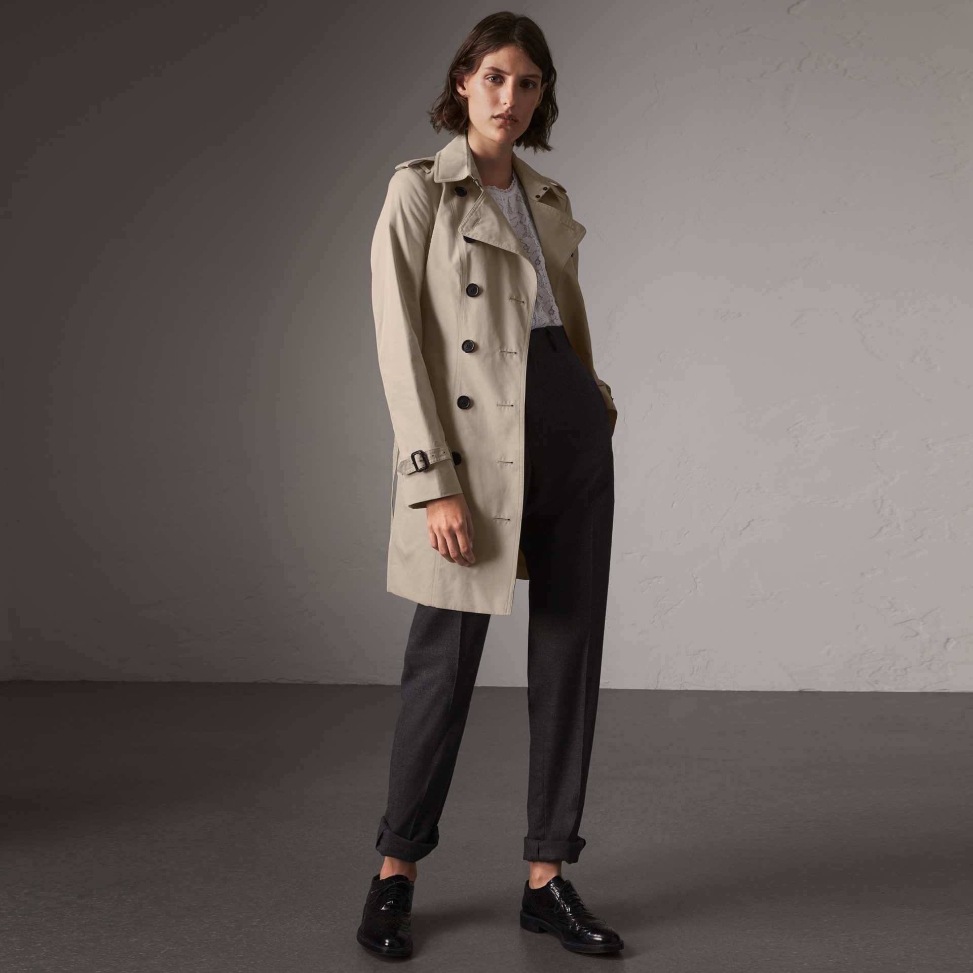 The Sandringham – Mid-length Trench Coat in Stone - Women | Burberry ...