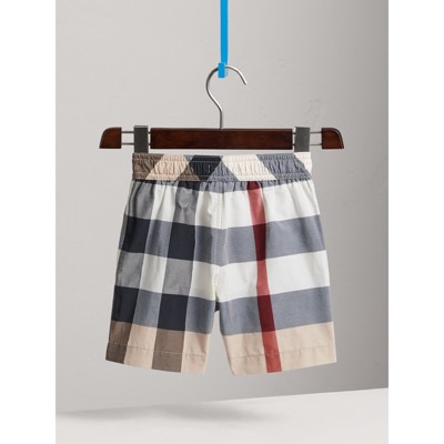 boys burberry swim shorts