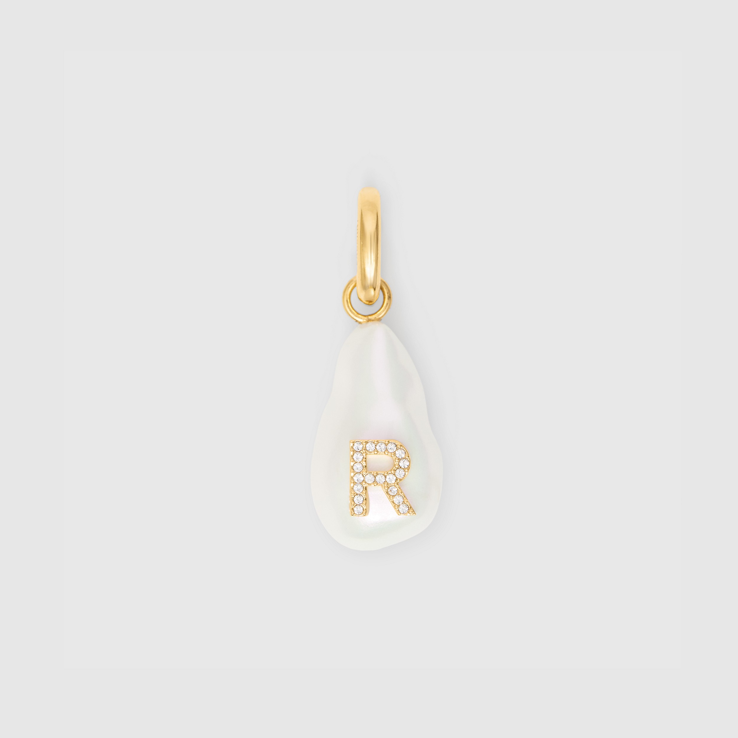 Lettre bijou  R  en perle en résine avec cristaux – exclusivité en ligne (Or Clair/nacre) - Femme | Site officiel Burberry® - 1