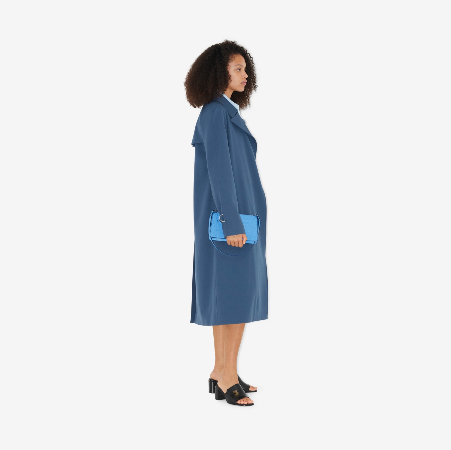 Wrap coat de lã com detalhe de argola em D (Azul Marinho Suave) - Mulheres | Burberry® oficial