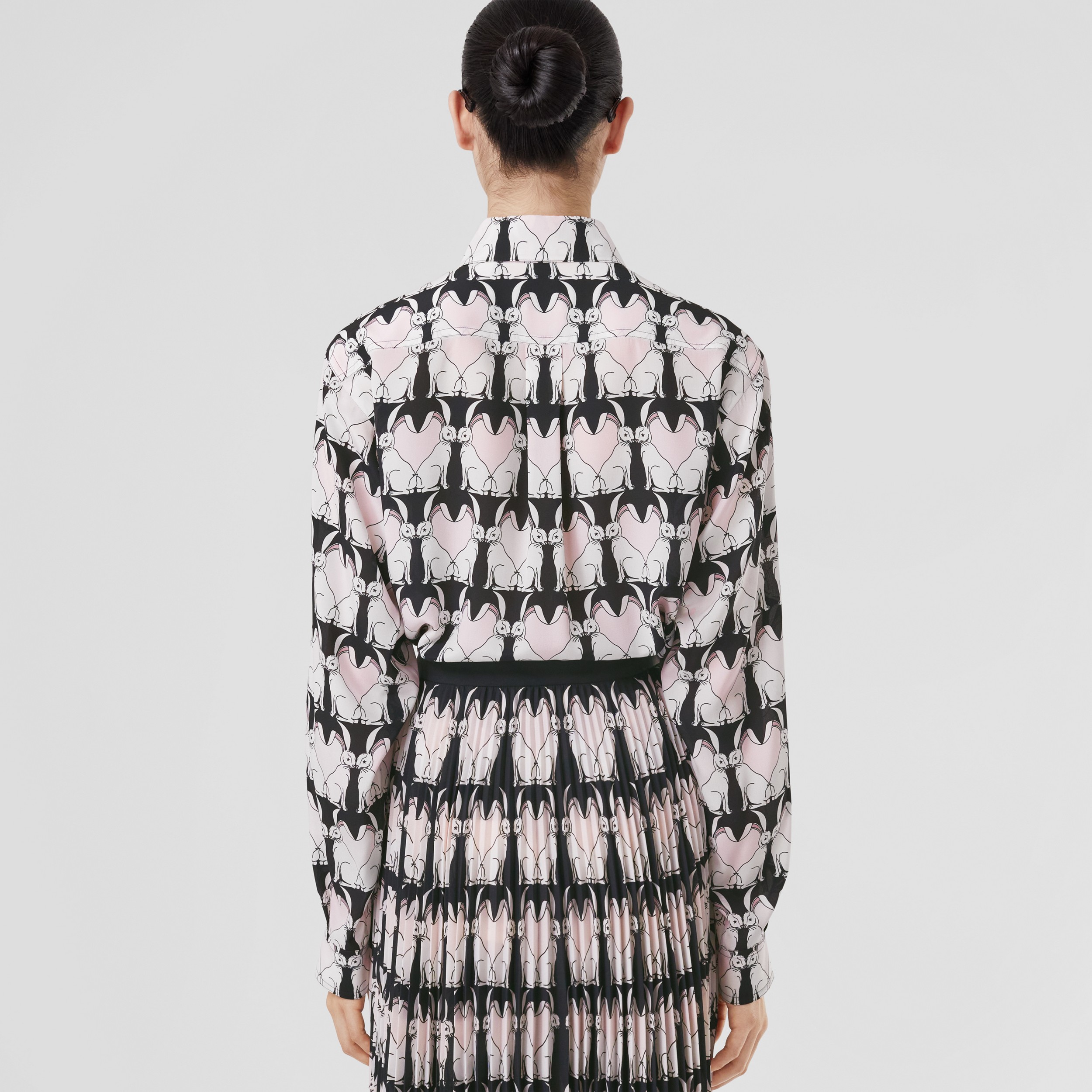Rabbit Print Silk Oversized Shirt in Black - Women | Burberry® Official - 3