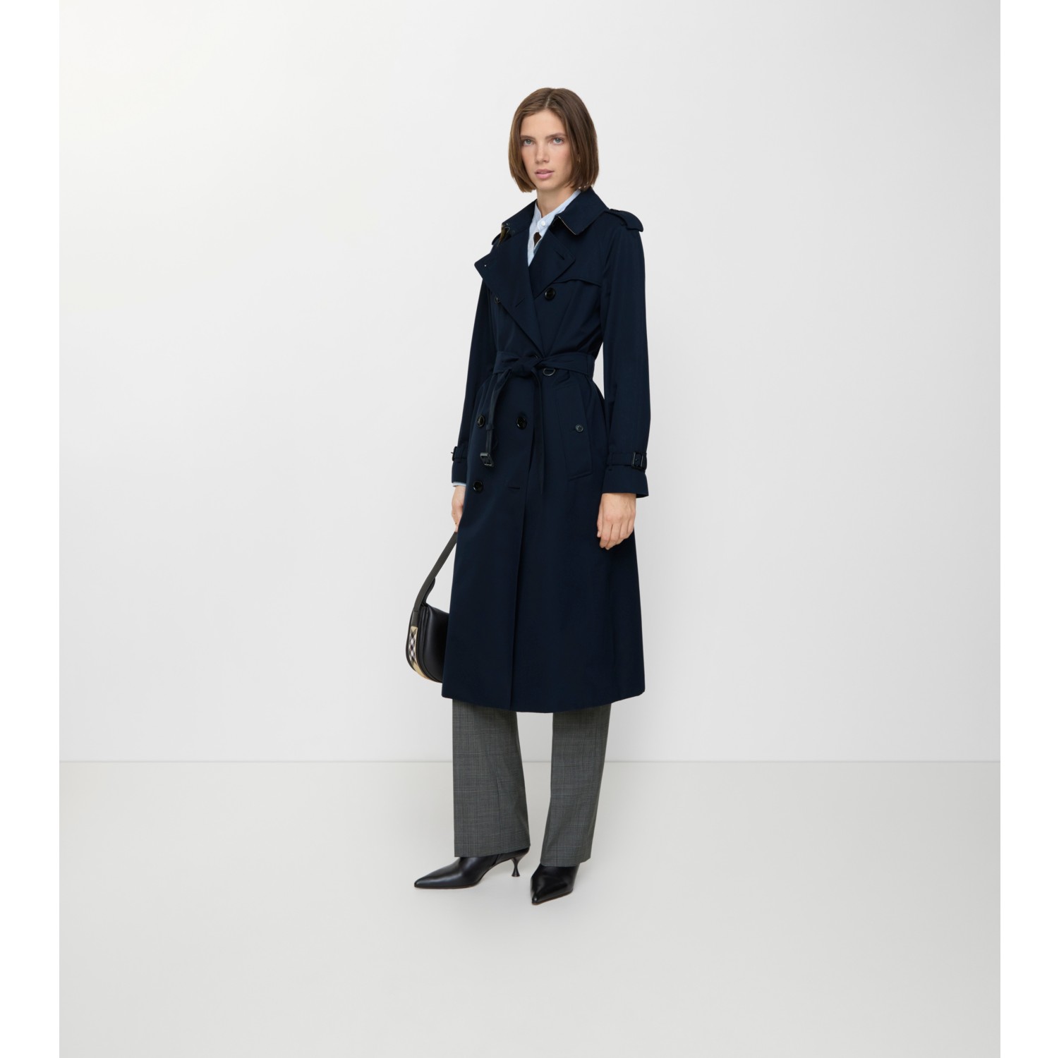 Long Waterloo Heritage Trench Coat in Coal blue - Women, Cotton Gabardine | Burberry® Official