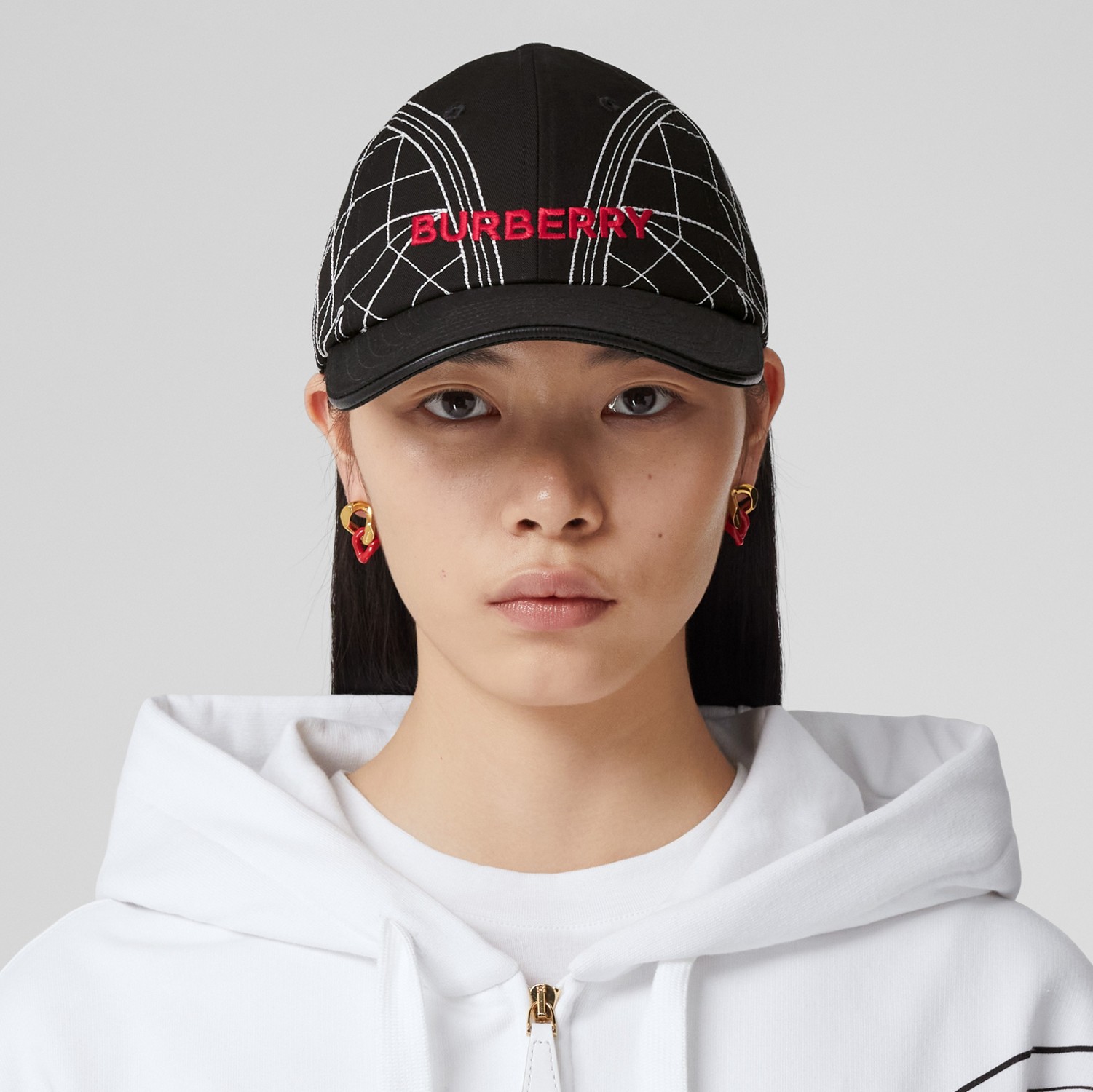 Embroidered Star Cotton Gabardine Baseball Cap in Black Embroidered Star Cotton Gabardine Baseball Cap in Black