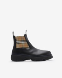 Leather Creeper Low Chelsea Boots​ in Black/Sand