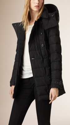 【BURBERRY】DETACHABLE HOOD DOWN-FILLED COAT Burberry Detachable Hood Long Down-filled Puffer Coat in