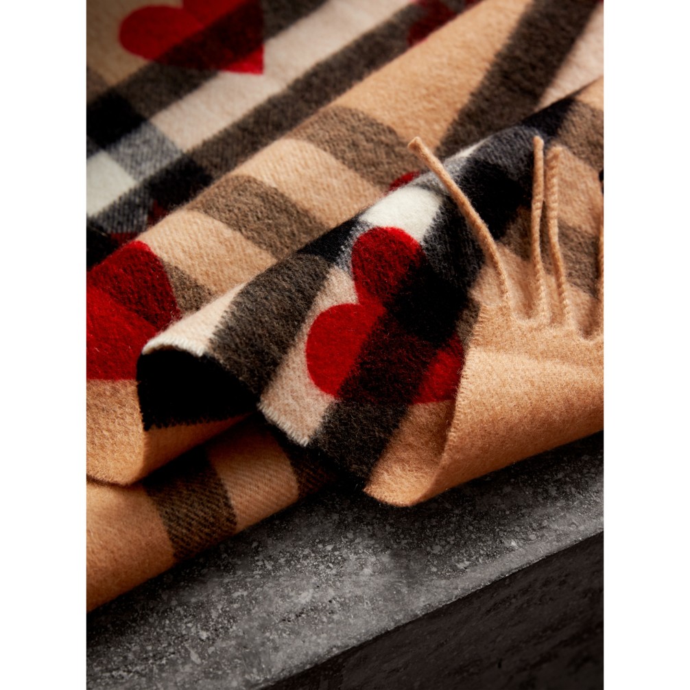 心形图案经典格纹羊绒围巾 (缤纷红色) | burberry 博柏利