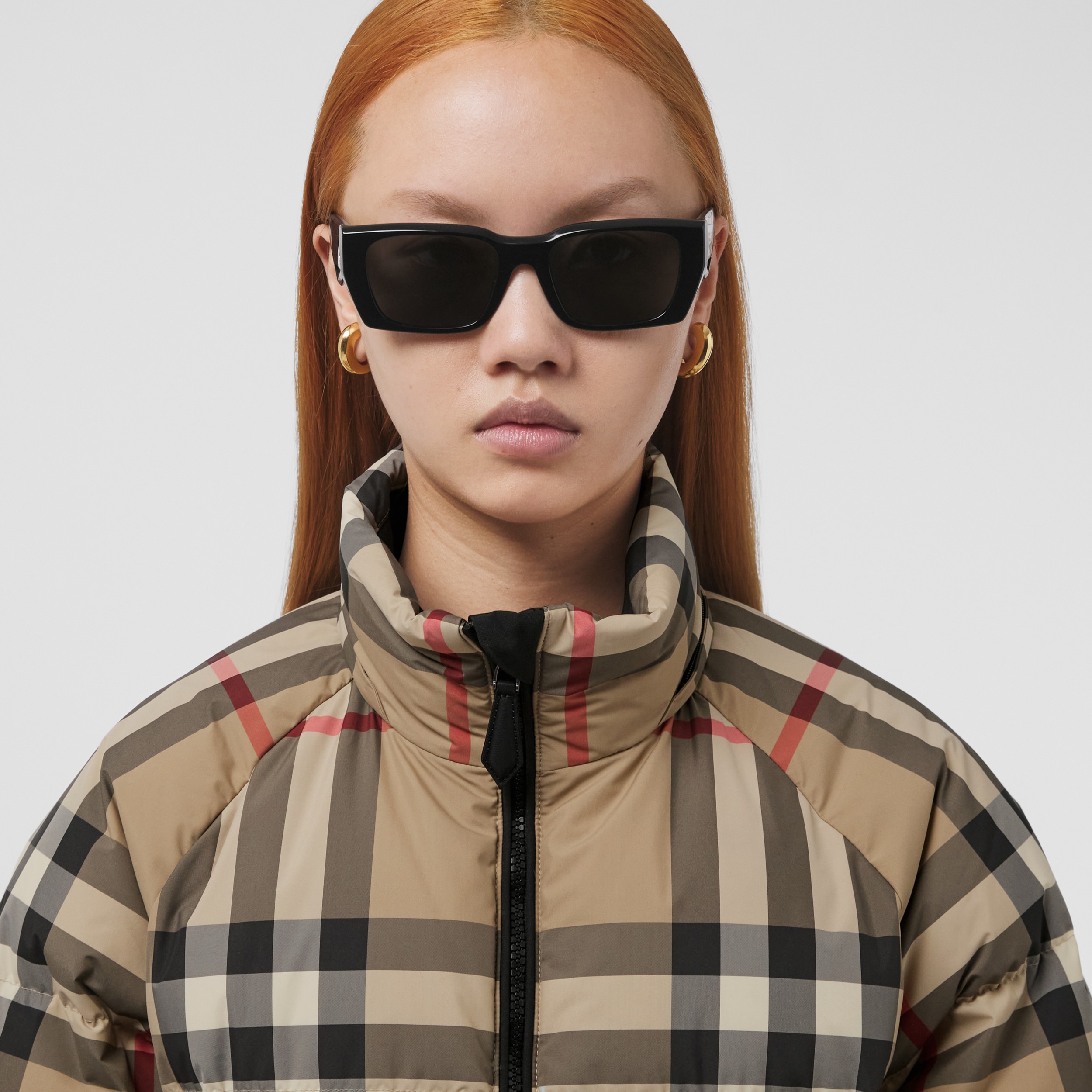 detachable-hood-check-puffer-jacket-in-archive-beige-women-burberry