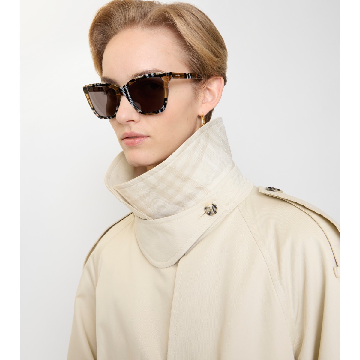  Check Square Sunglasses