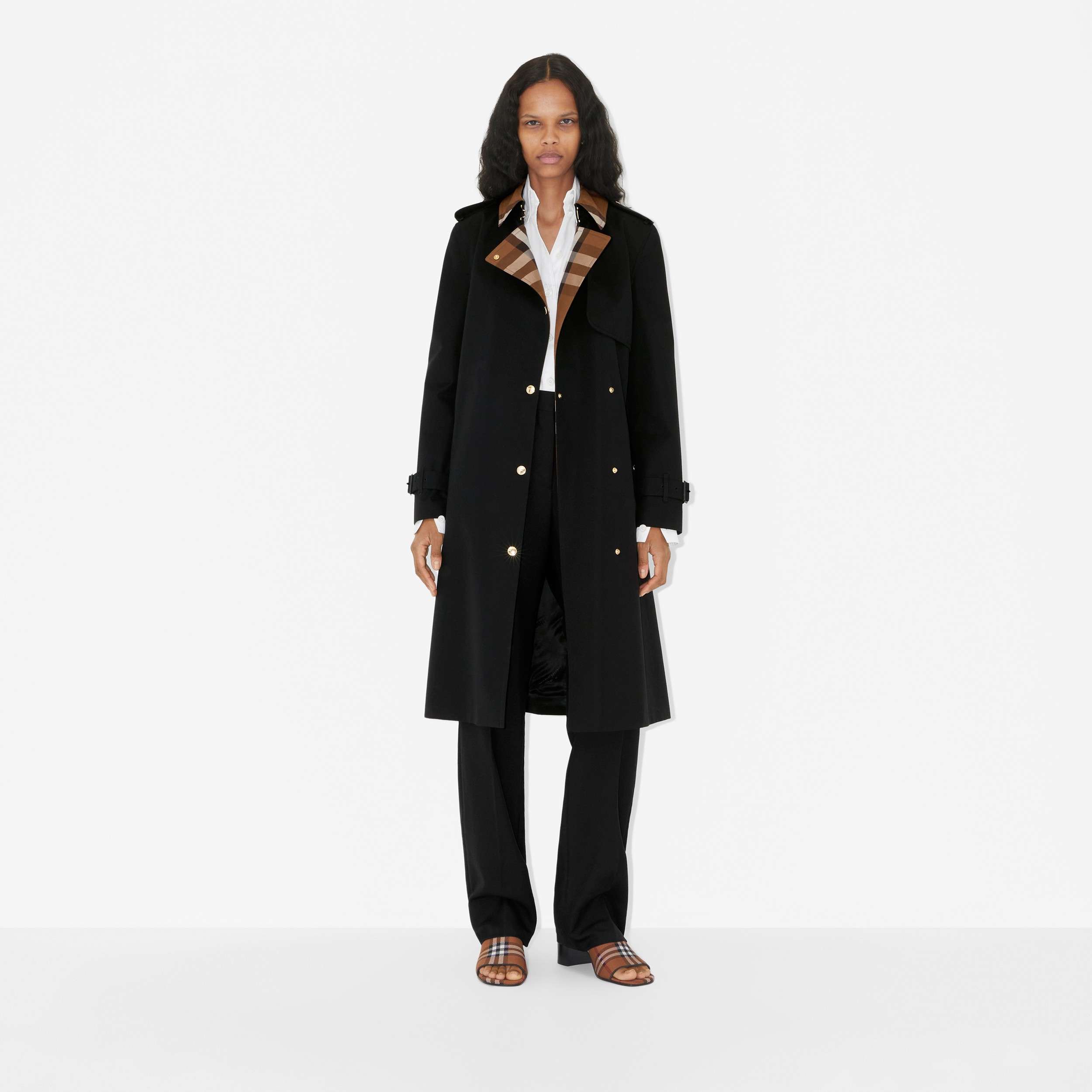 Trench coat en algodón de gabardina con paneles a cuadros (Negro) - Mujer | Burberry® oficial - 2