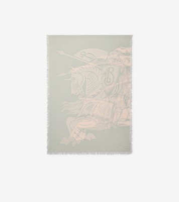 6734A82D-9FE6-4EAE-BCBD-