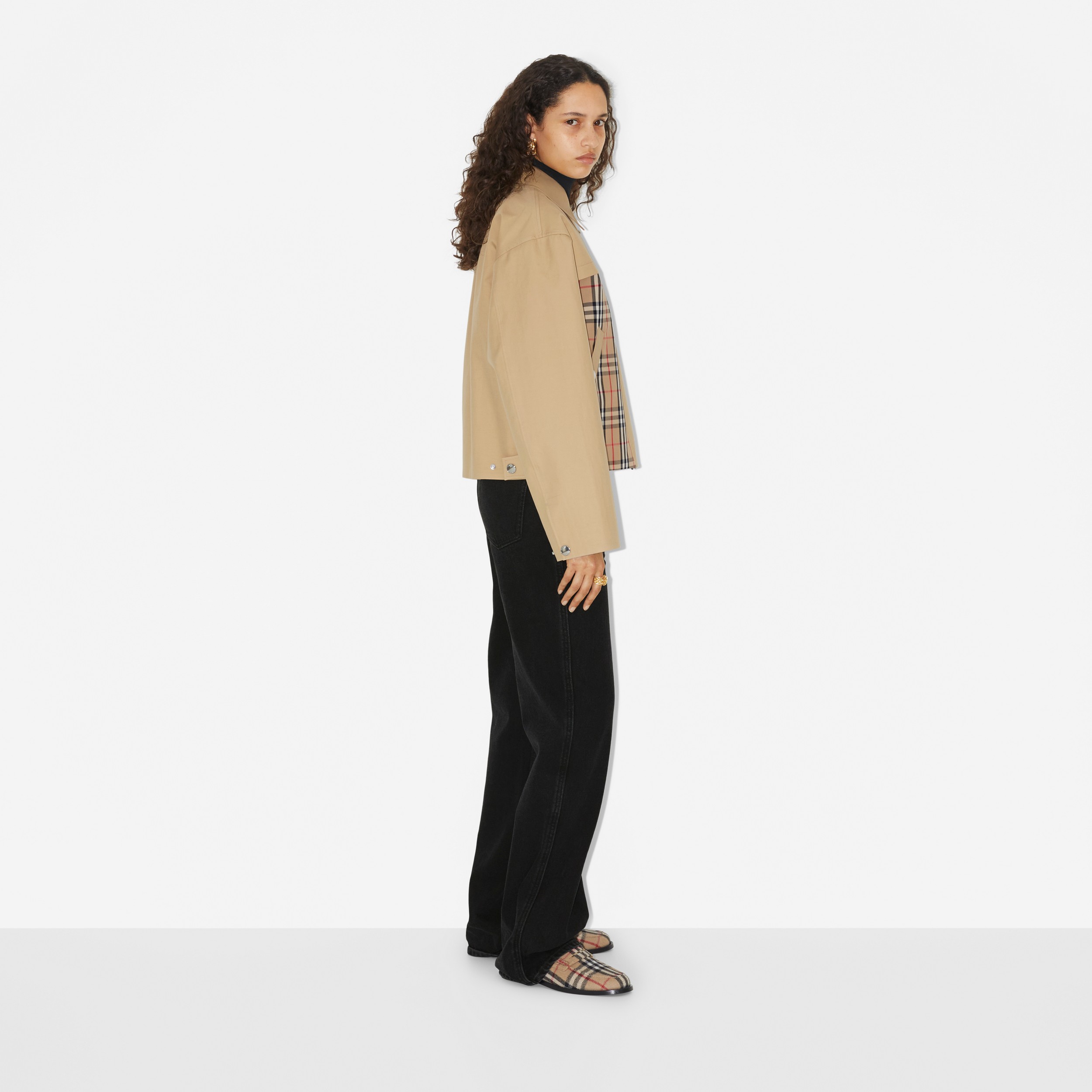 Jaqueta de algodão com recorte em Check (Mel/bege Clássico) - Mulheres | Burberry® oficial - 3