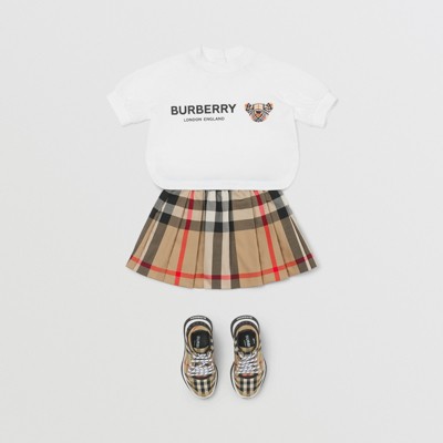burberry pleated skirt