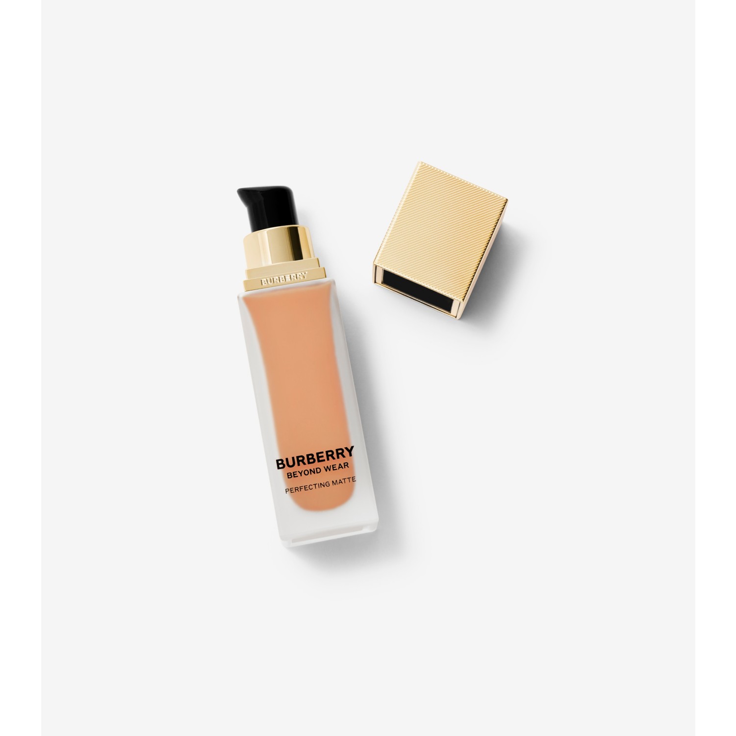 Beyond Wear Perfecting Matte Foundation 70 Medium Neutral Mujer Burberry oficial