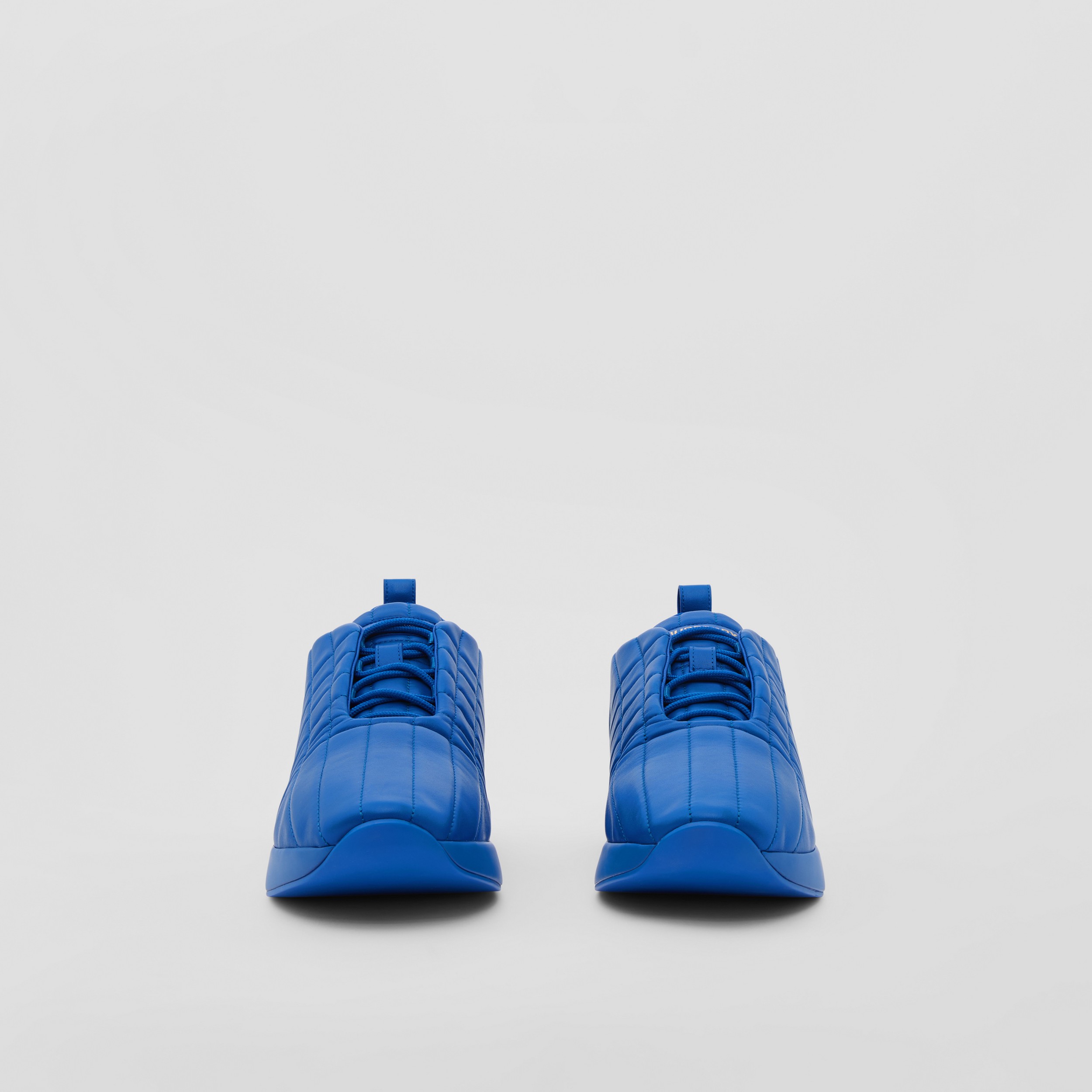 Sneakers classiques en cuir matelassé (Bleu Marine Foncé) - Homme | Site officiel Burberry® - 4