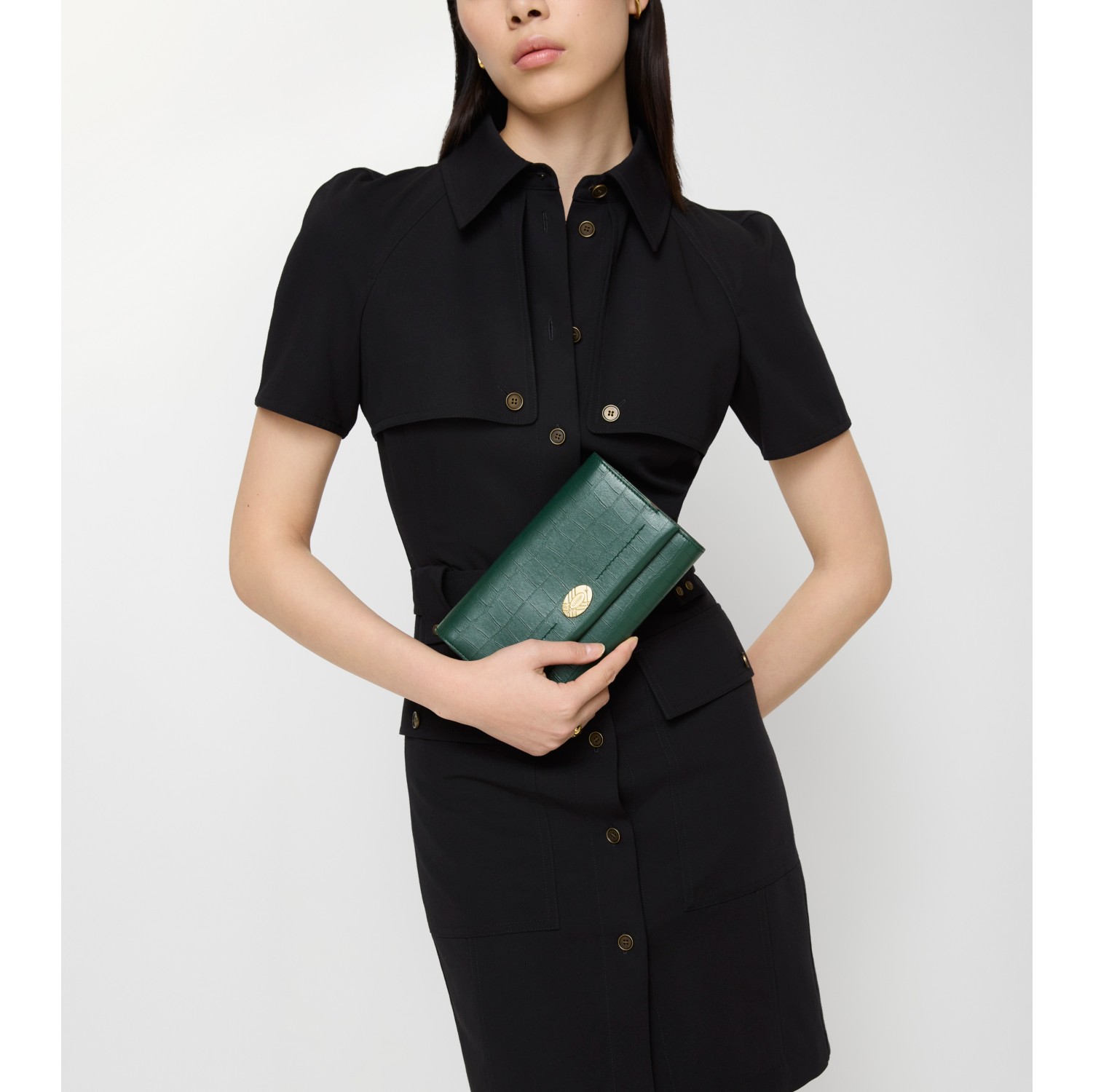 Cotswolds Chain Strap Wallet in Ivy green - Women | Burberry® Official