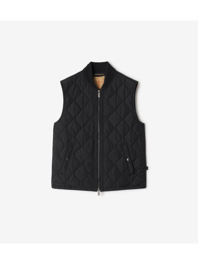 6827DCC8-9A44-41F2-B464-