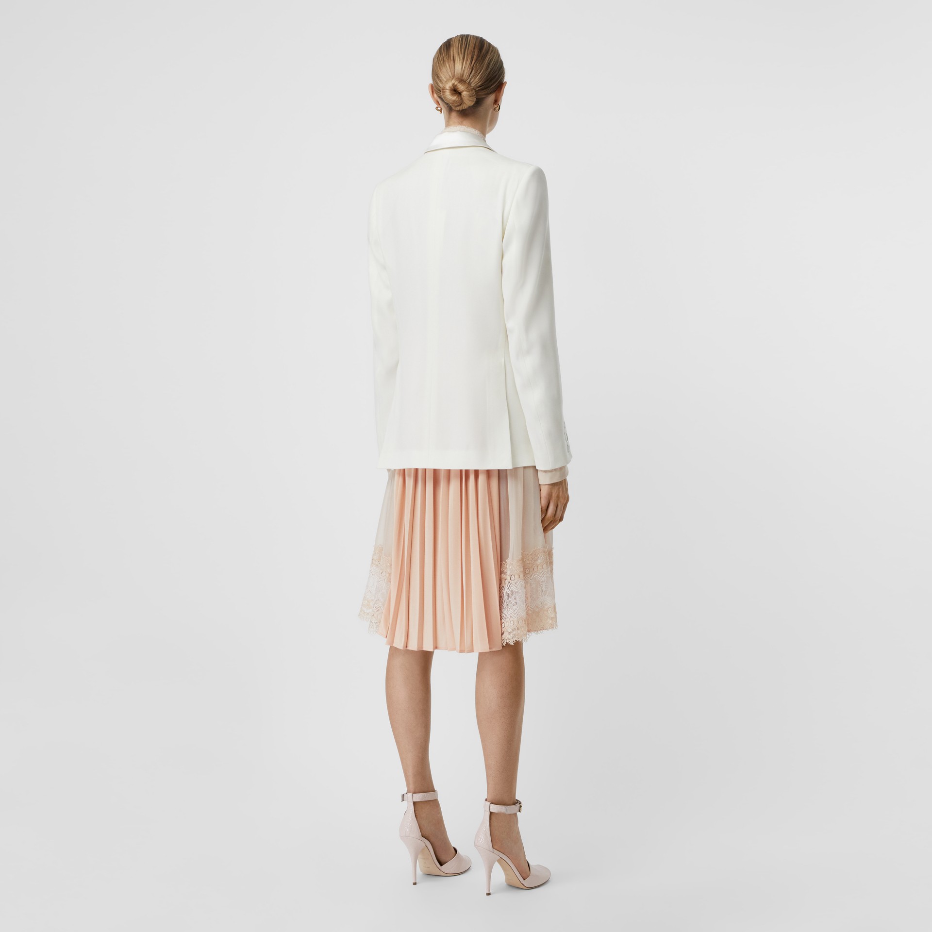 Silk Trim Pressstud Wool Tailored Jacket in Natural White Women